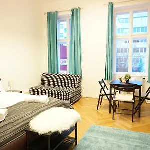 Urban - Contactless Check-in Apartament Wiedeń