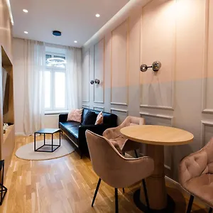 Zeus Design Wasserwelt Apartament Wiedeń
